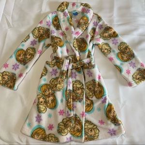 Frozen Robe